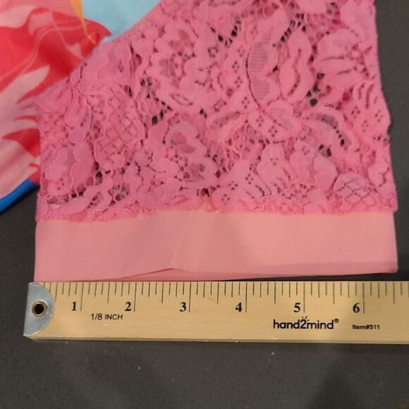 Floral Multicolor Top with Lace Sleeves - Picture 7 of 9